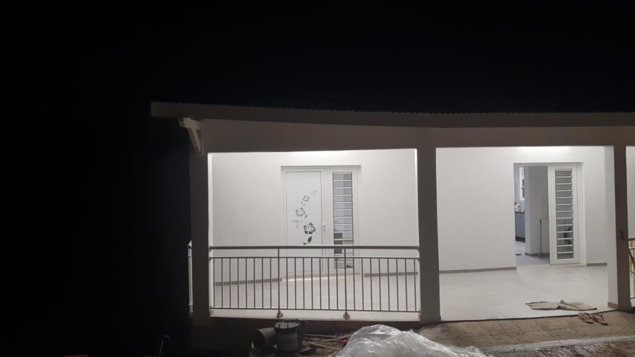 Villa Les Mahoganys Riviere-Salee Exteriér fotografie